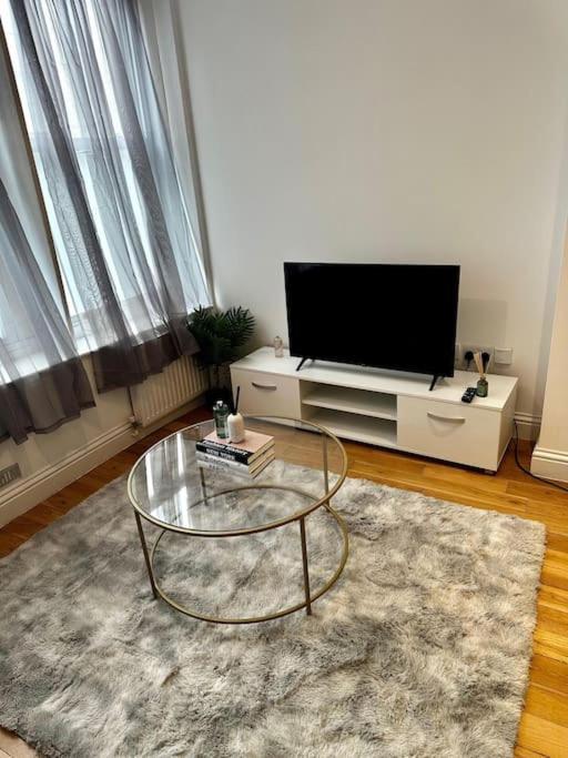 Apartamento Amazing 2Bed2Bath Edgeware Londres Exterior foto