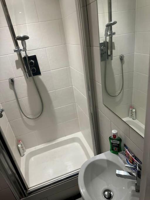 Apartamento Amazing 2Bed2Bath Edgeware Londres Exterior foto
